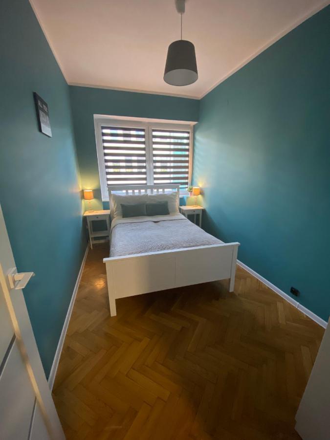 Hostel Pod Topolami เจโลนากูรา ภายนอก รูปภาพ