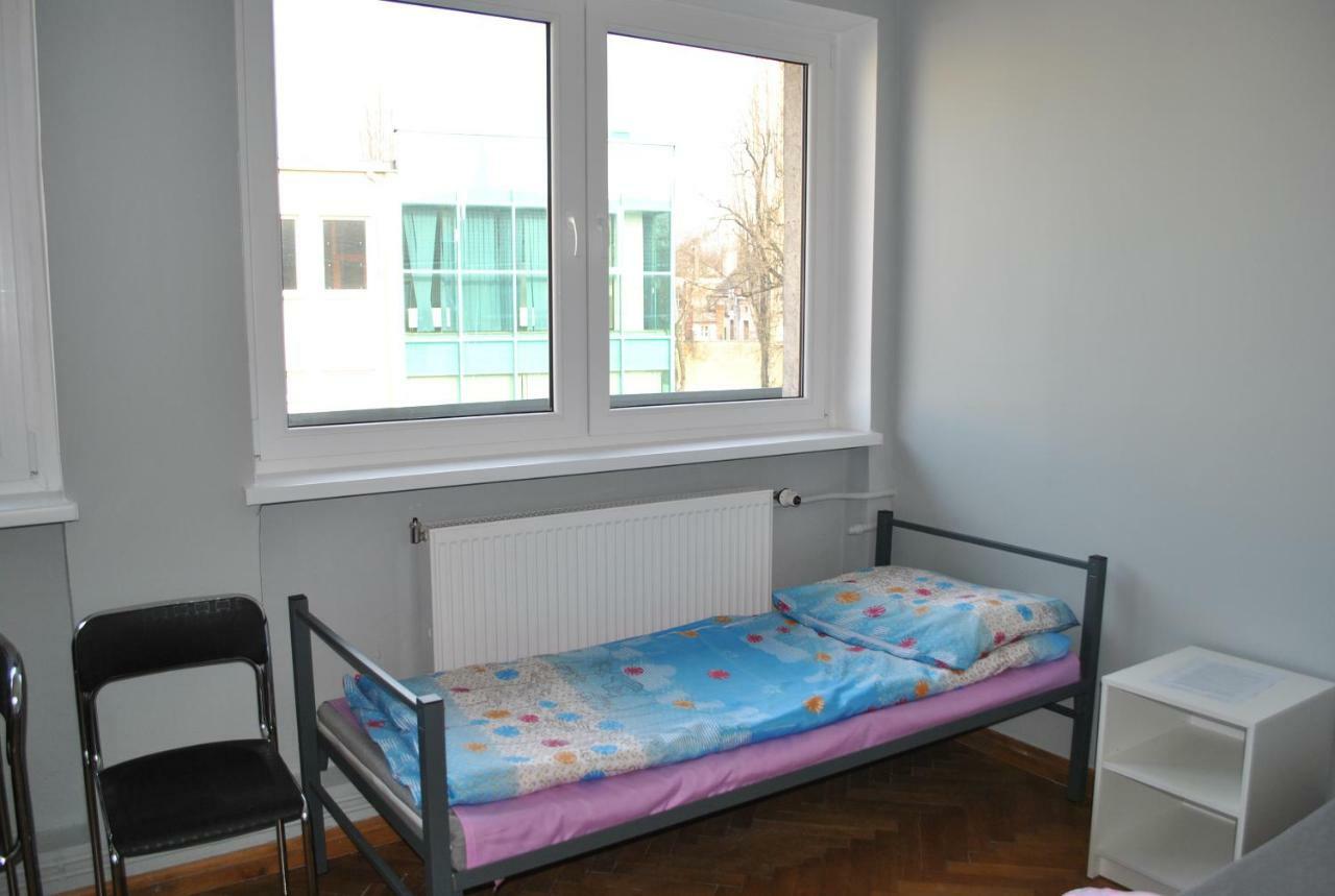 Hostel Pod Topolami เจโลนากูรา ภายนอก รูปภาพ